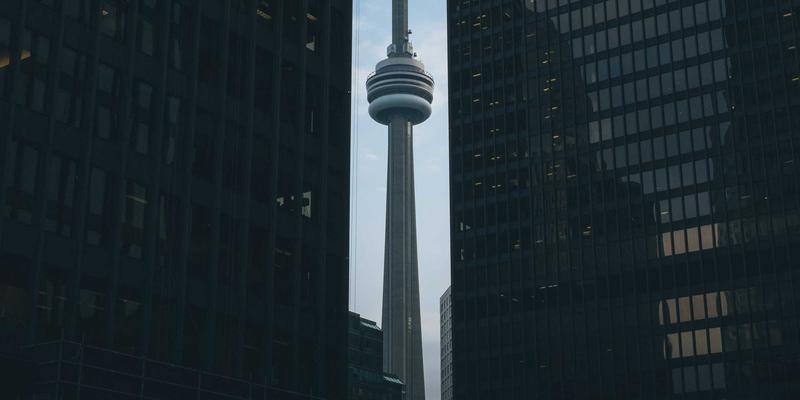 Wi-Fi 6技术标准详解：如何为电商解决方案与网站开发带来革命性网络性能提升