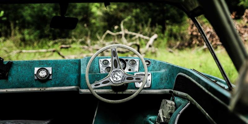 网站开发、数字营销与电子商务：驱动现代商业增长的三大网络技术支柱