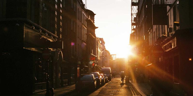 网络技术74：融合网站开发、电子商务与数字营销的下一代商业解决方案